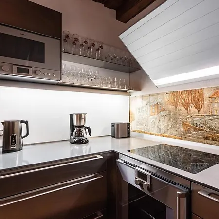 Airhome - Tree Spirit * タリン