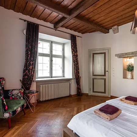 Apartment Airhome - Tree Spirit