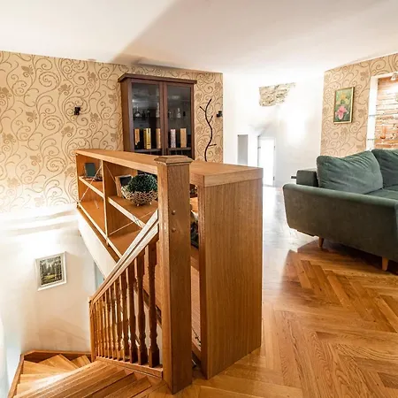 Airhome - Tree Spirit アパート *